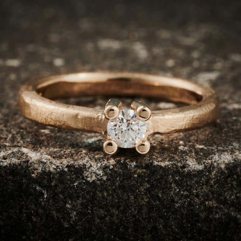 Solitærring med diamant 0,25 ct